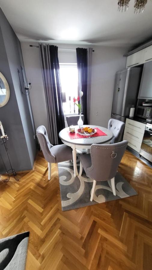 Lea-Lux Apartment Чачак Экстерьер фото